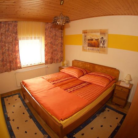 Haus Stoeffler Apartamento Reisach Exterior foto