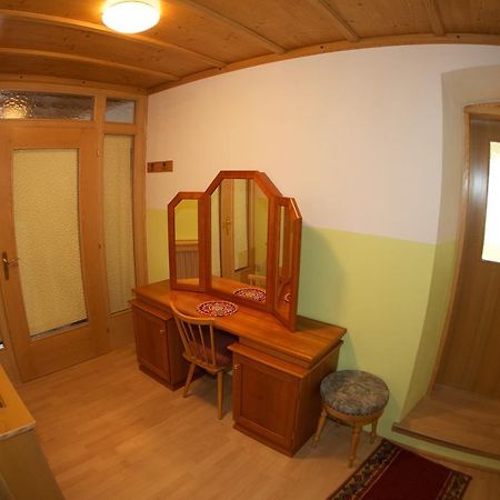 Haus Stoeffler Apartamento Reisach Quarto foto