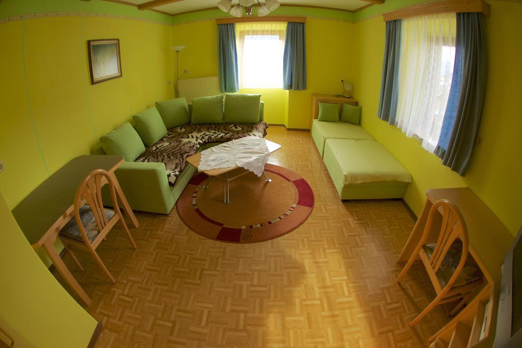 Haus Stoeffler Apartamento Reisach Quarto foto