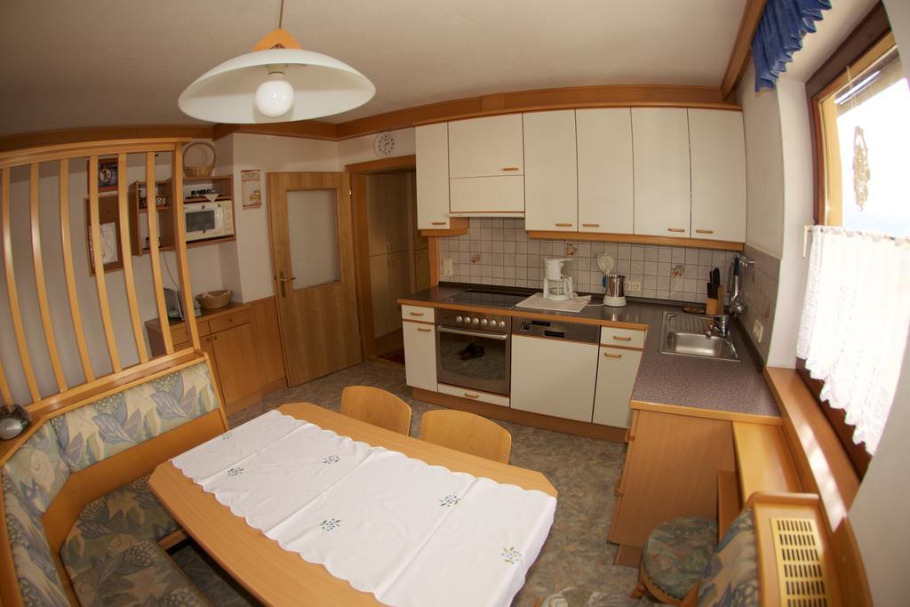 Haus Stoeffler Apartamento Reisach Quarto foto